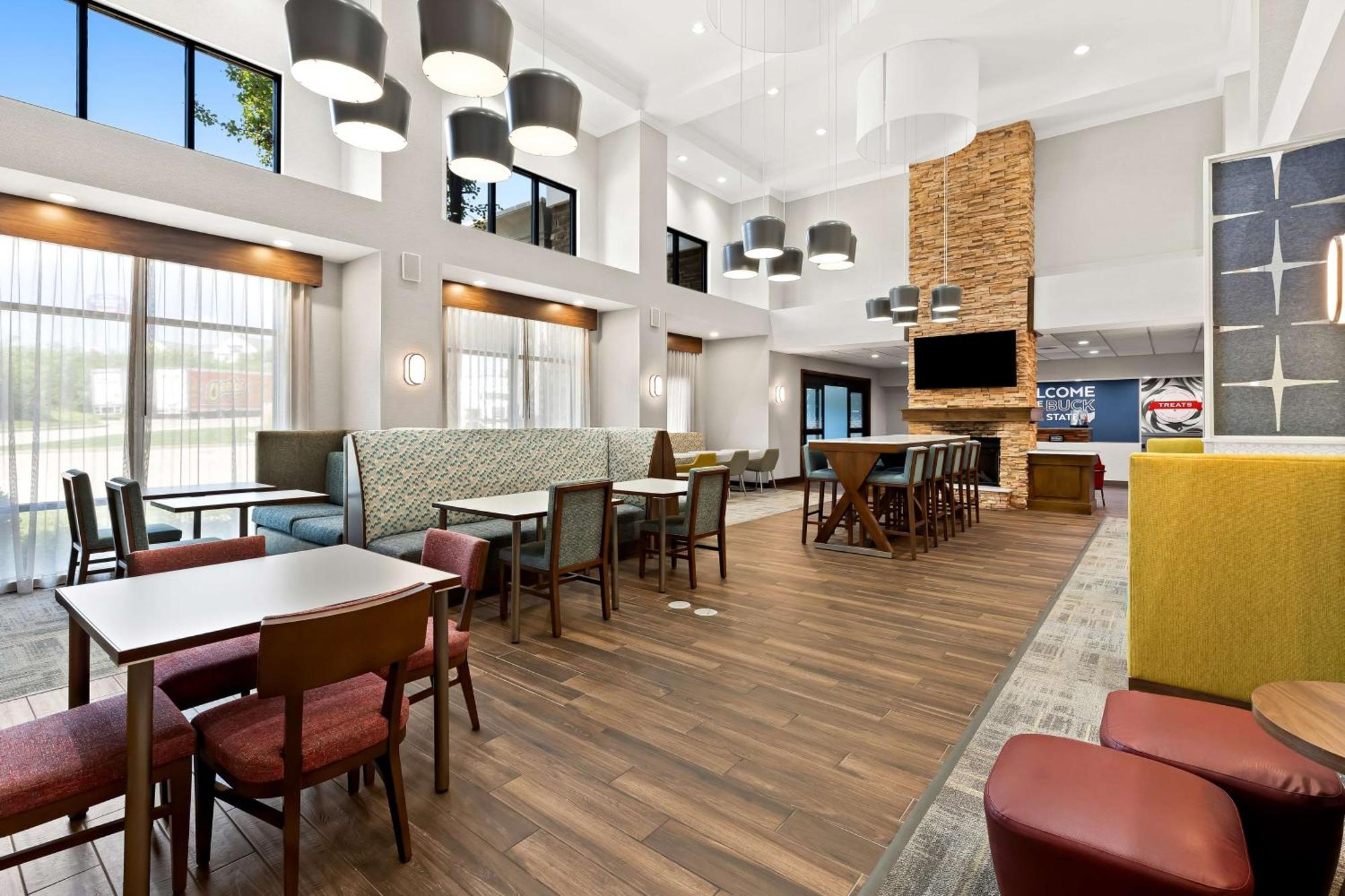 Hampton & Canton Hotel North Canton